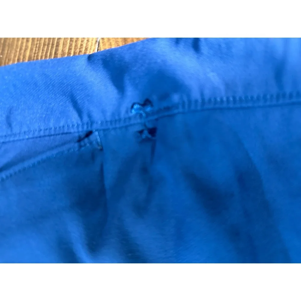 Under Armour HeatGear Mens Blue Golf‎ Shorts Loose Fit Size 40 Navy Performance